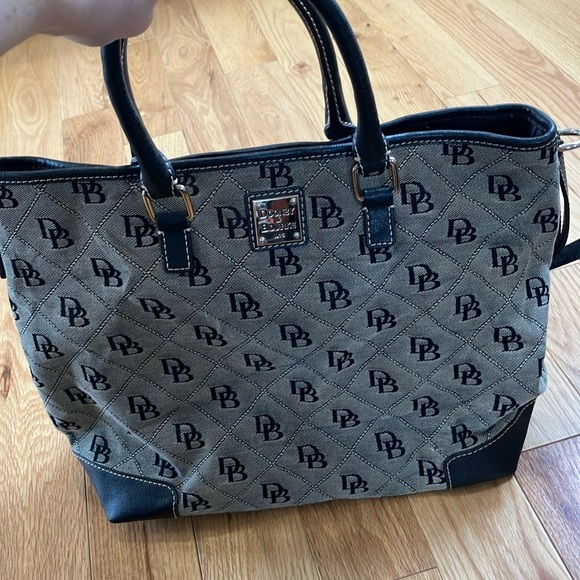 Dooney & Bourke Monogram Tote Bag - Picture 1 of 6